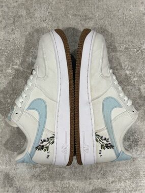 Nike Air Force 1 '07 SE 'Indigo' Sneakers